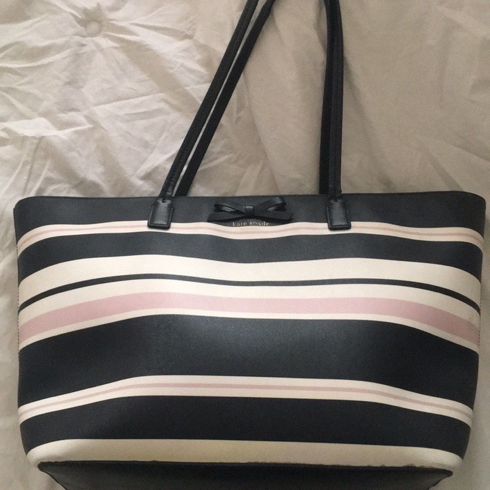 Kate spade purse